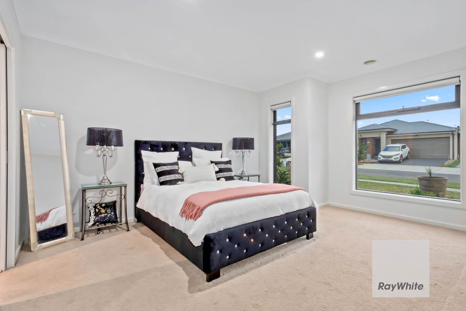 10 Wing Street, Diggers Rest VIC 3427, Diggers Rest - Thumbnail 2