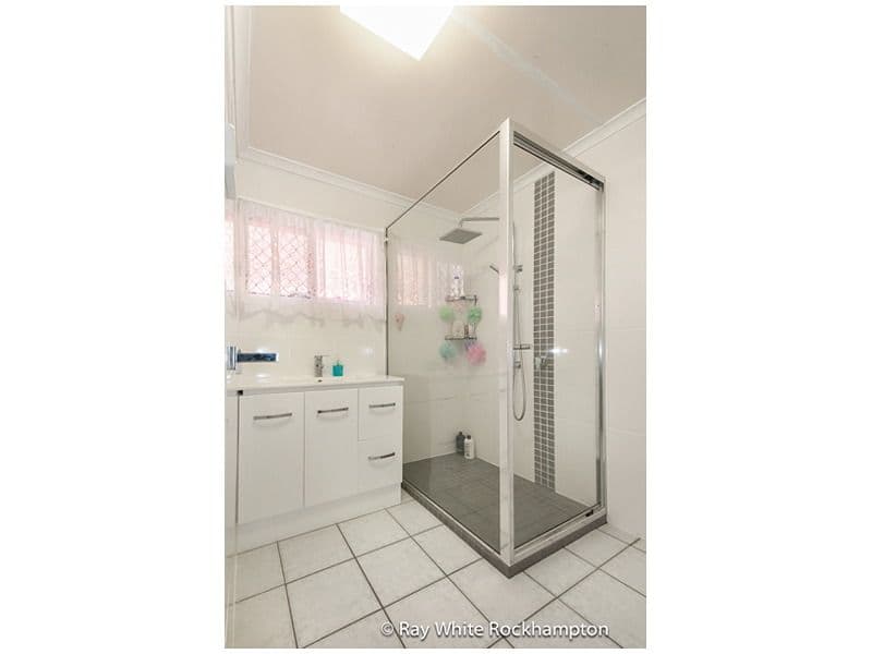 133 Edington Street, BERSERKER QLD 4701, Berserker - Thumbnail 8