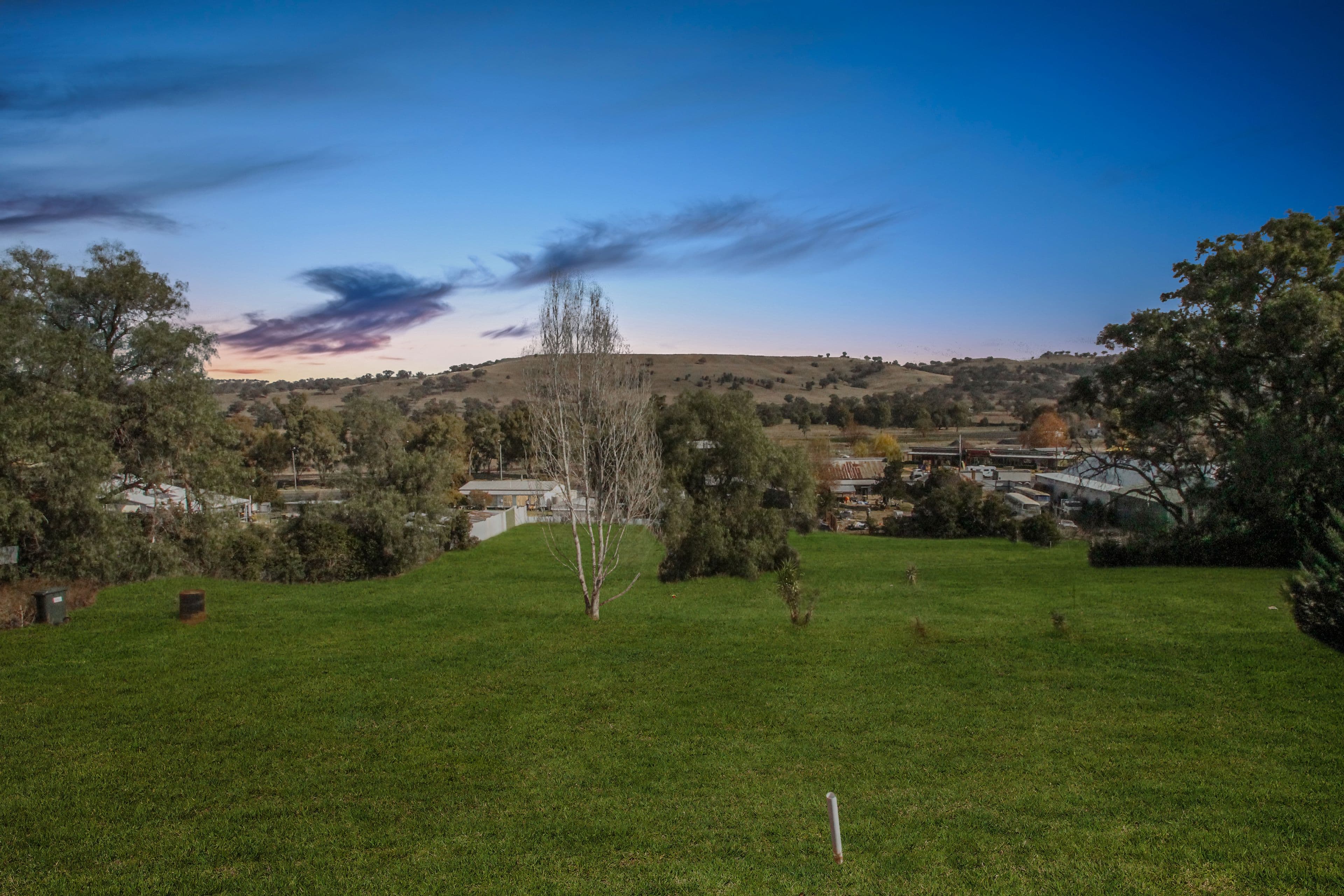 13 Learmonth Street, Willow Tree - Thumbnail 2