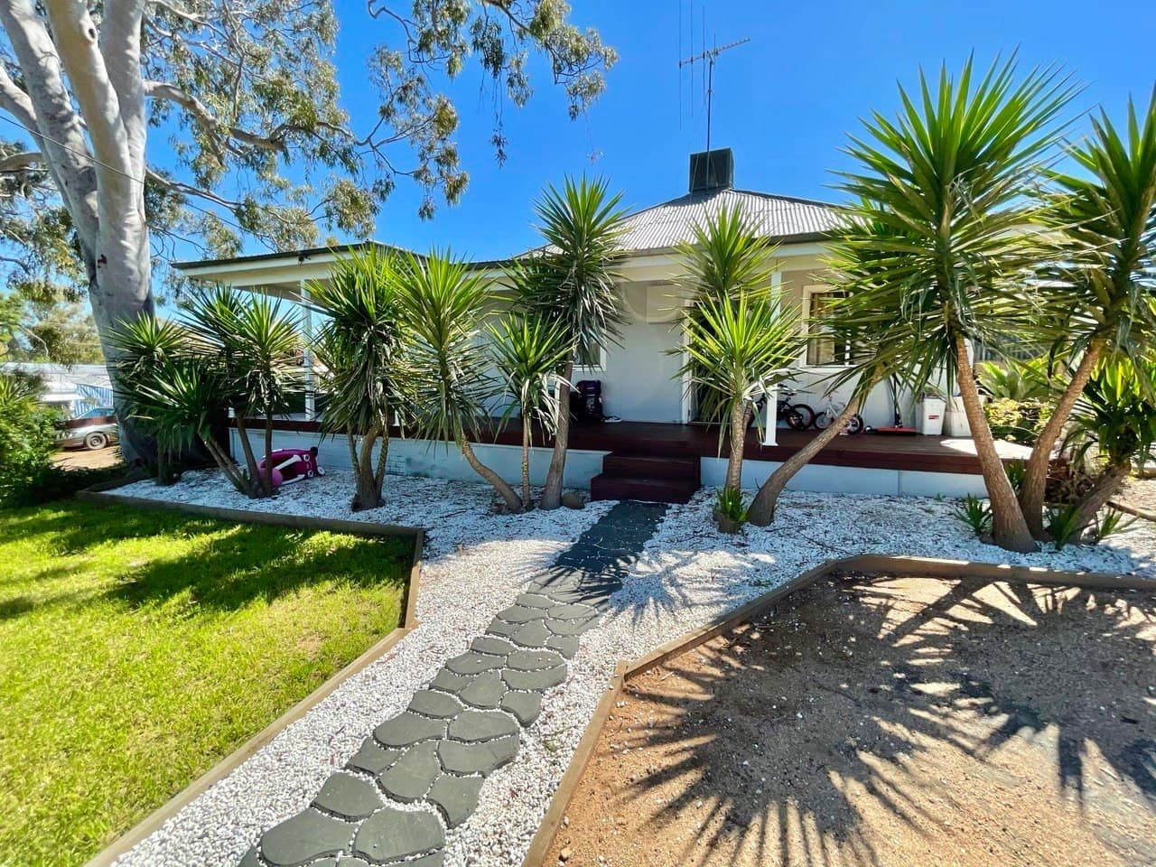 14 Wentworth Street, Parkes NSW 2870, Parkes - Image 1