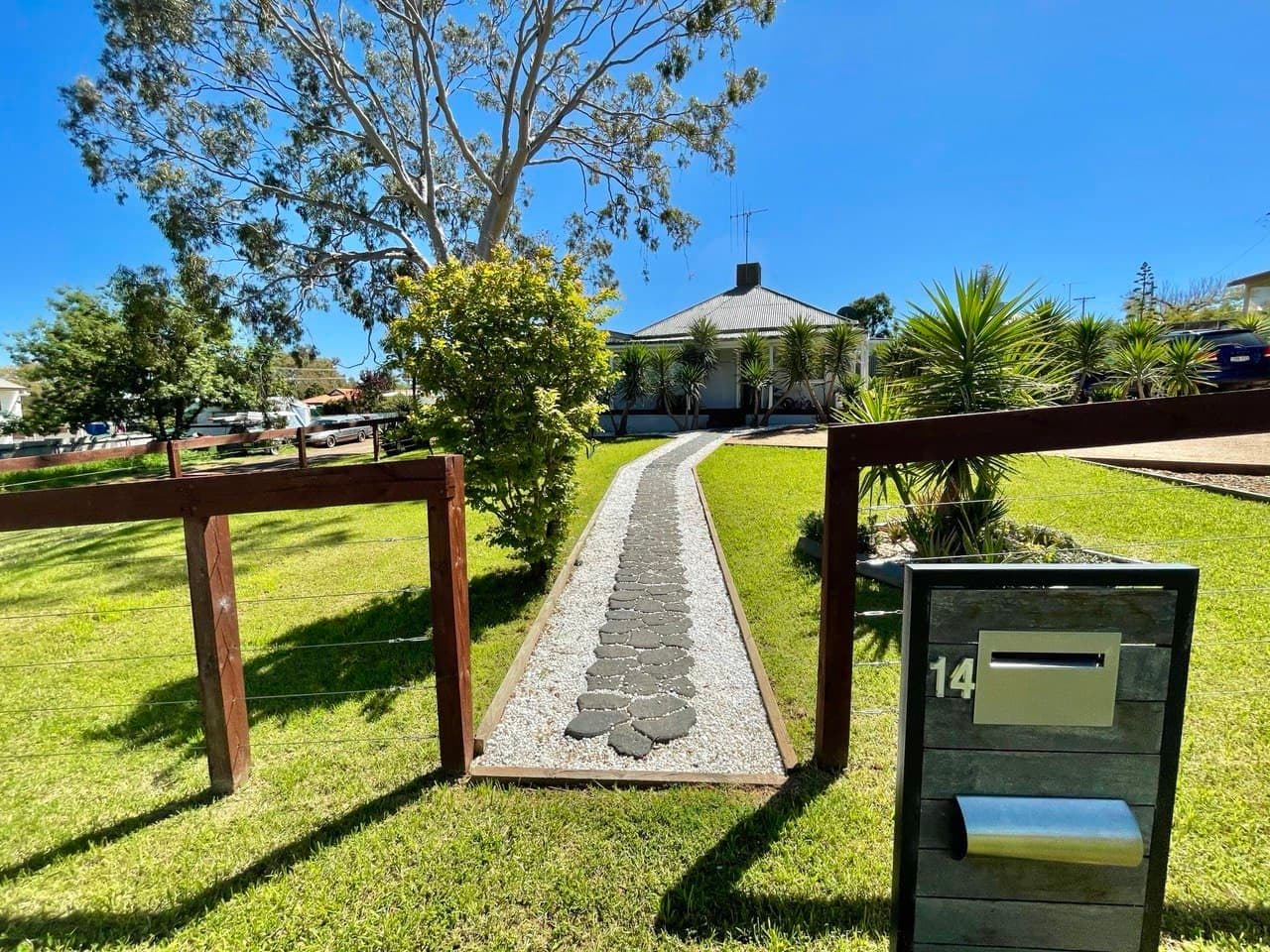14 Wentworth Street, Parkes NSW 2870, Parkes - Thumbnail 2