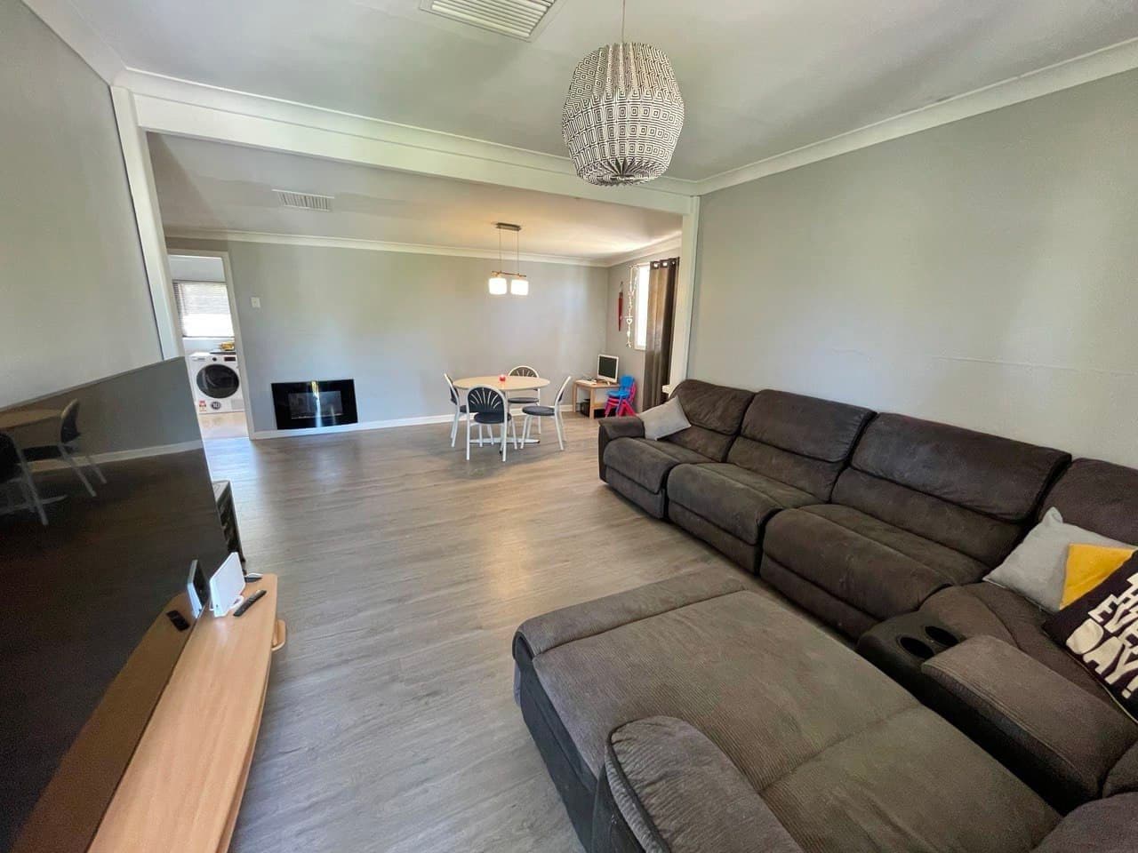 14 Wentworth Street, Parkes NSW 2870, Parkes - Thumbnail 3