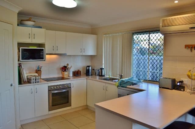 2 Persea Place, GLASS HOUSE MOUNTAINS QLD 4518, Glass House Mountains - Thumbnail 4