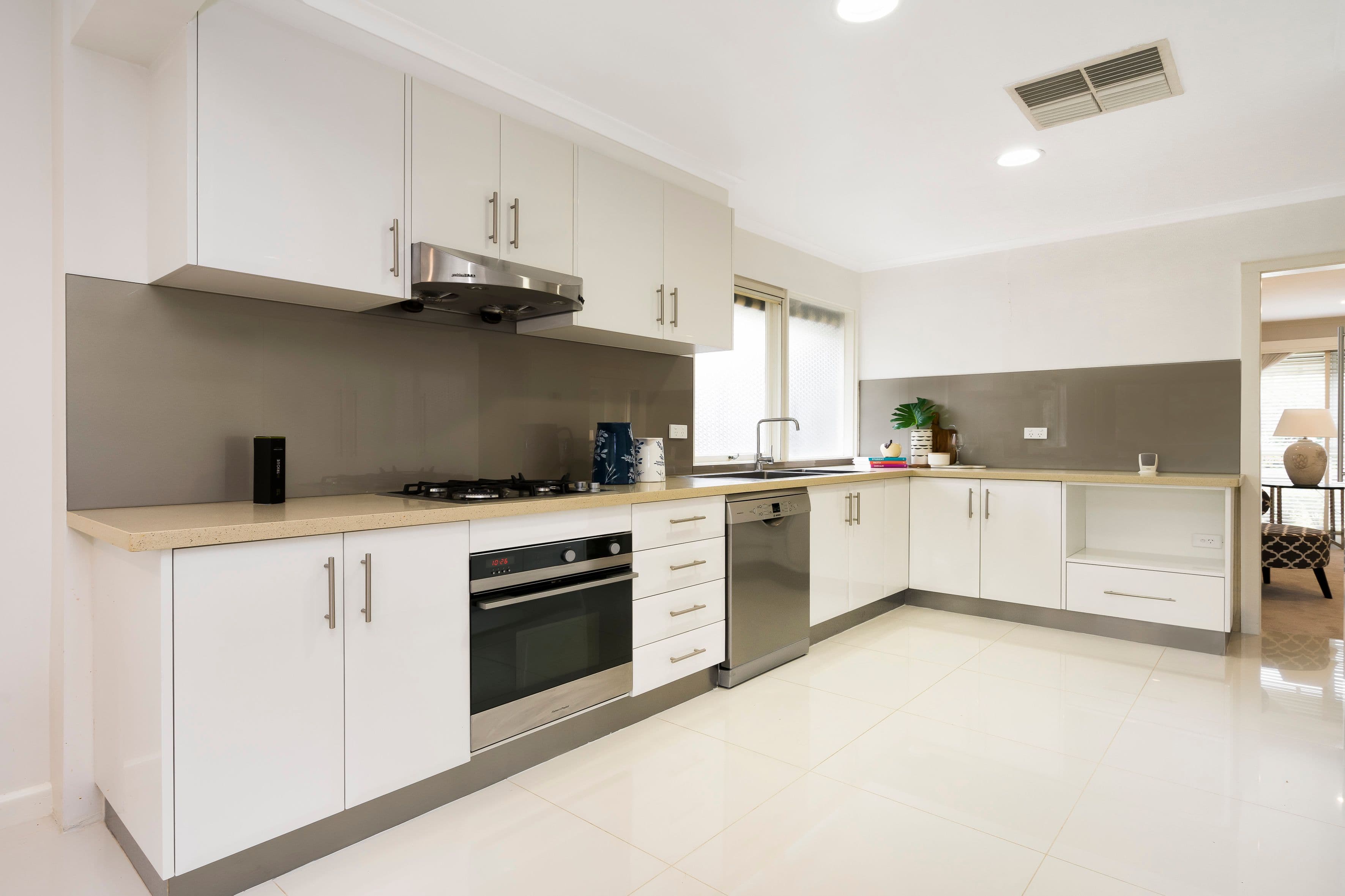 42 Glengarry Avenue, Burwood VIC 3125, Burwood - Thumbnail 4