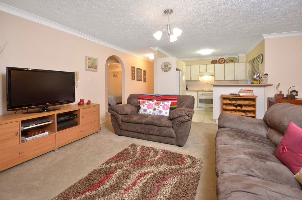 50 Rialto Street, COORPAROO QLD 4151, Coorparoo - Thumbnail 2