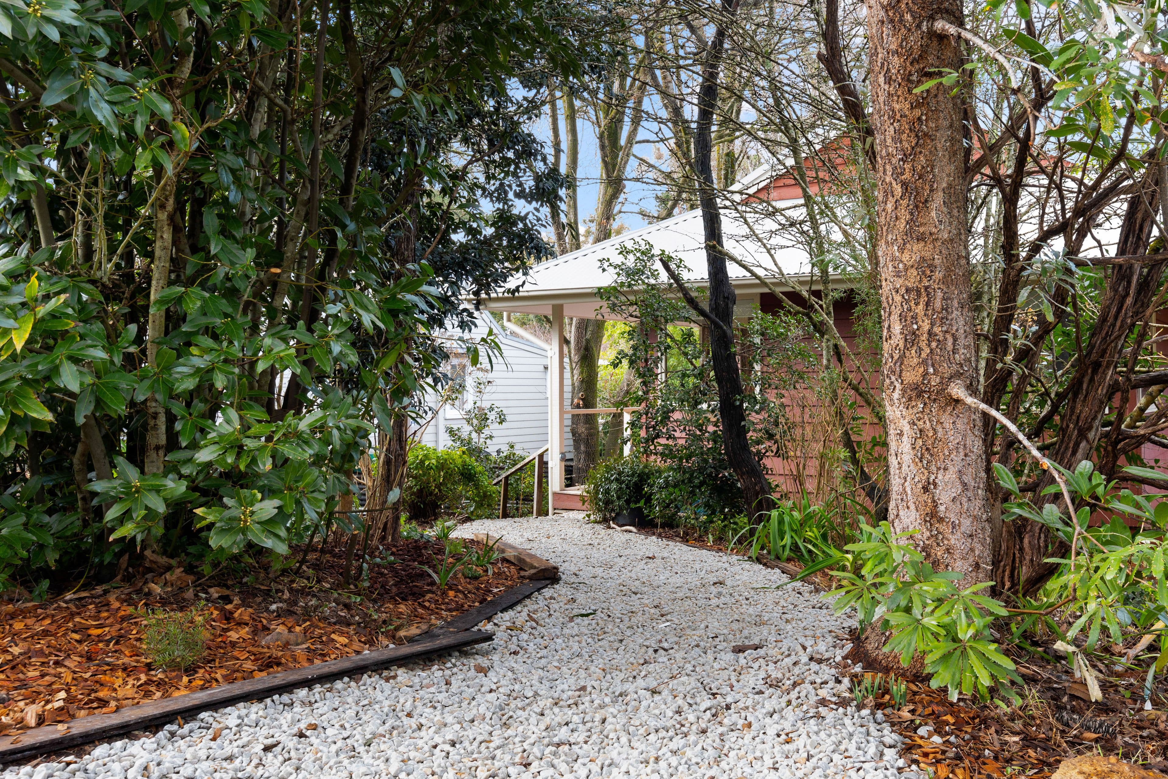 39 Hat Hill Road, Blackheath NSW 2785, Blackheath - Thumbnail 2