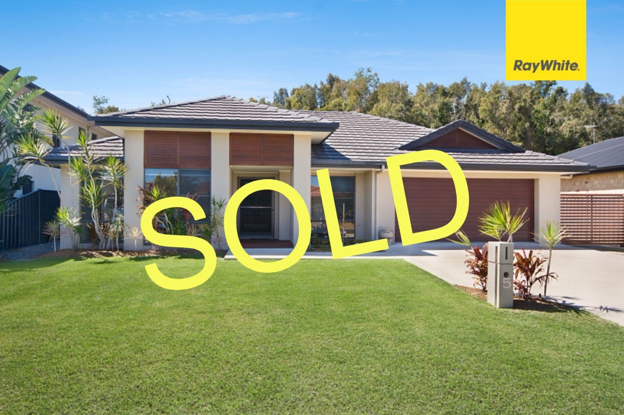 5 William Avenue, Yamba - Image 1
