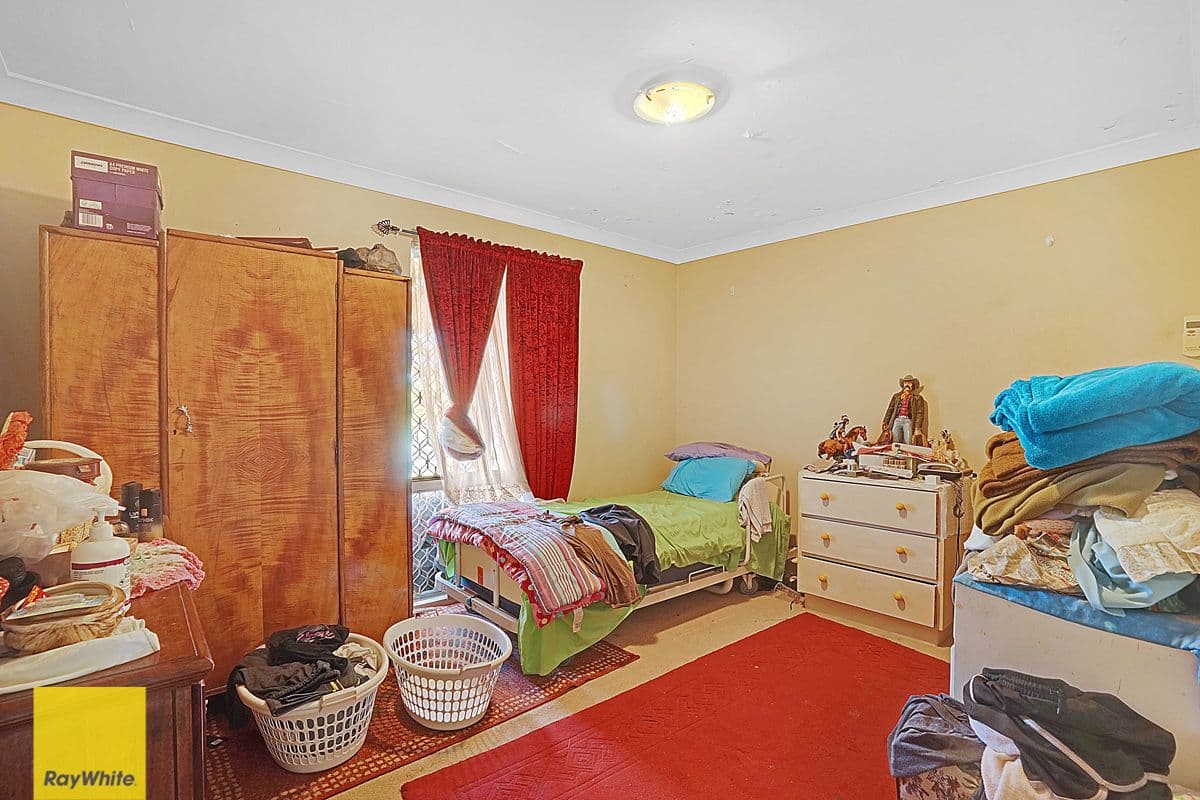 31 Colne Way, Girrawheen WA 6064, Girrawheen - Thumbnail 5