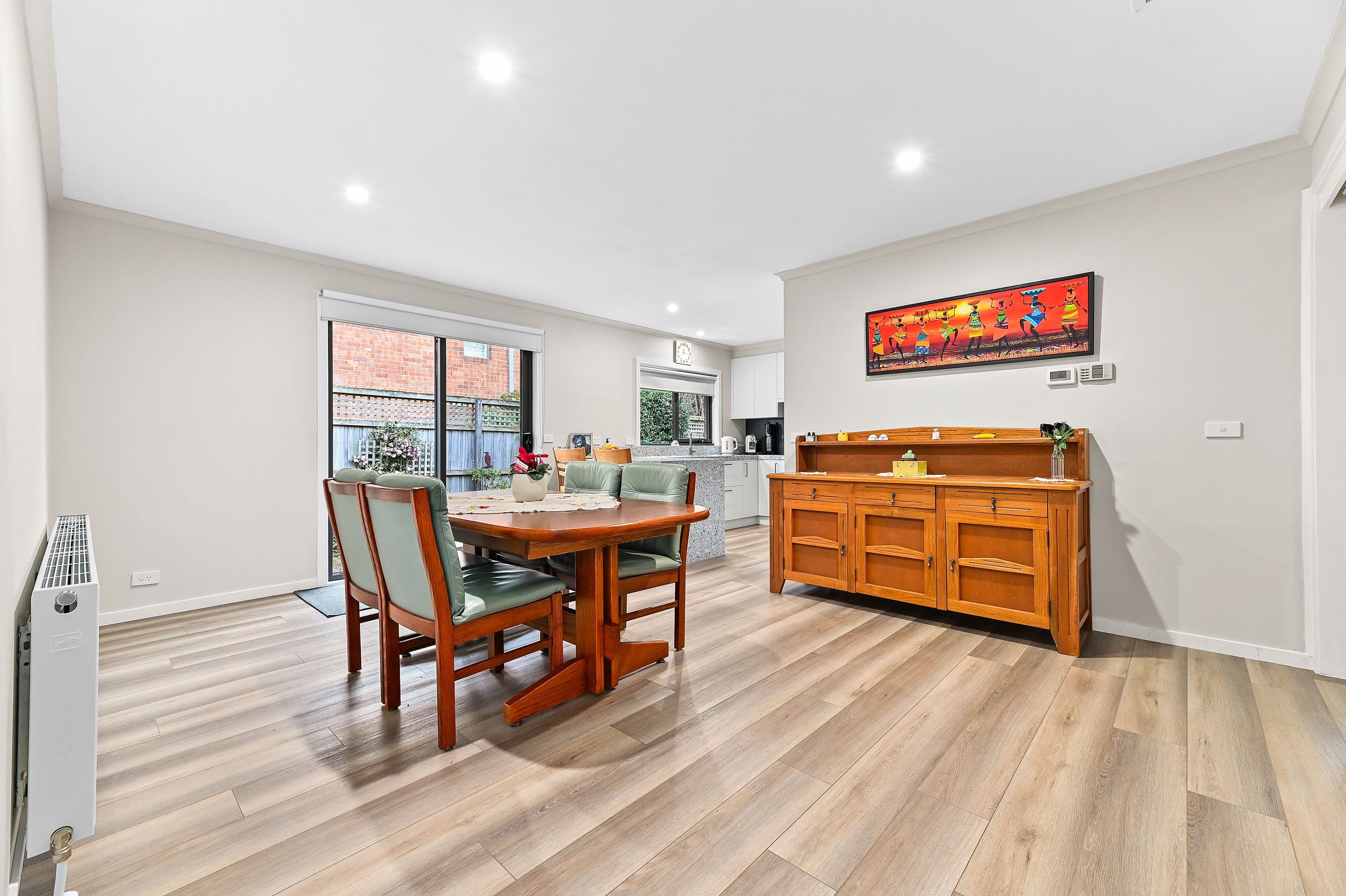 48 Hilton Street, Mount Waverley VIC 3149, Mount Waverley - Thumbnail 4