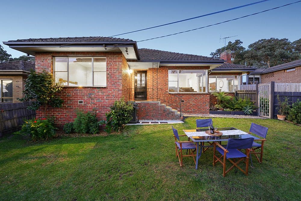 65 Fernside Avenue, Briar Hill VIC 3088, Briar Hill - Thumbnail 2