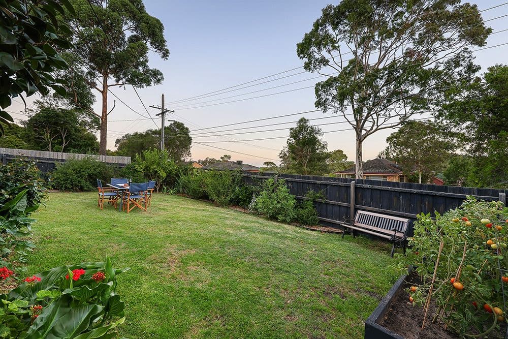65 Fernside Avenue, Briar Hill VIC 3088, Briar Hill - Thumbnail 3