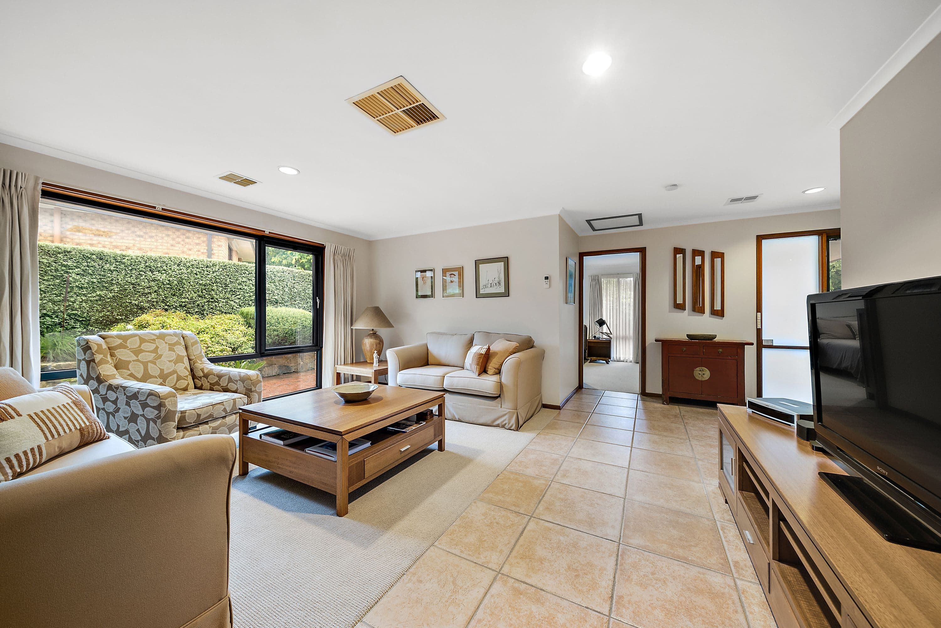 14 Herman Close, Florey ACT 2615, Florey - Thumbnail 3