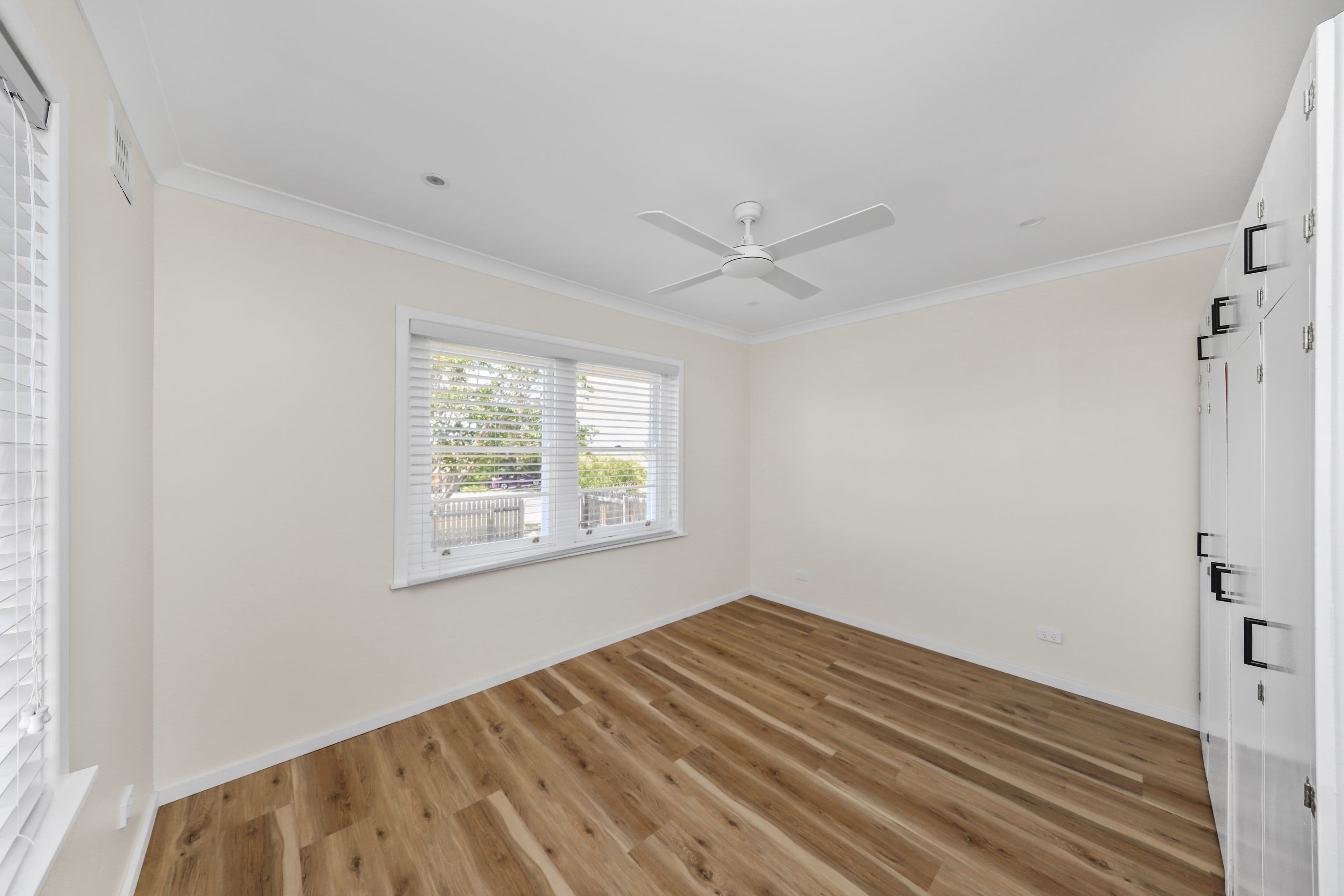 27 Lambie Street, Tumut NSW 2720, Tumut - Thumbnail 4