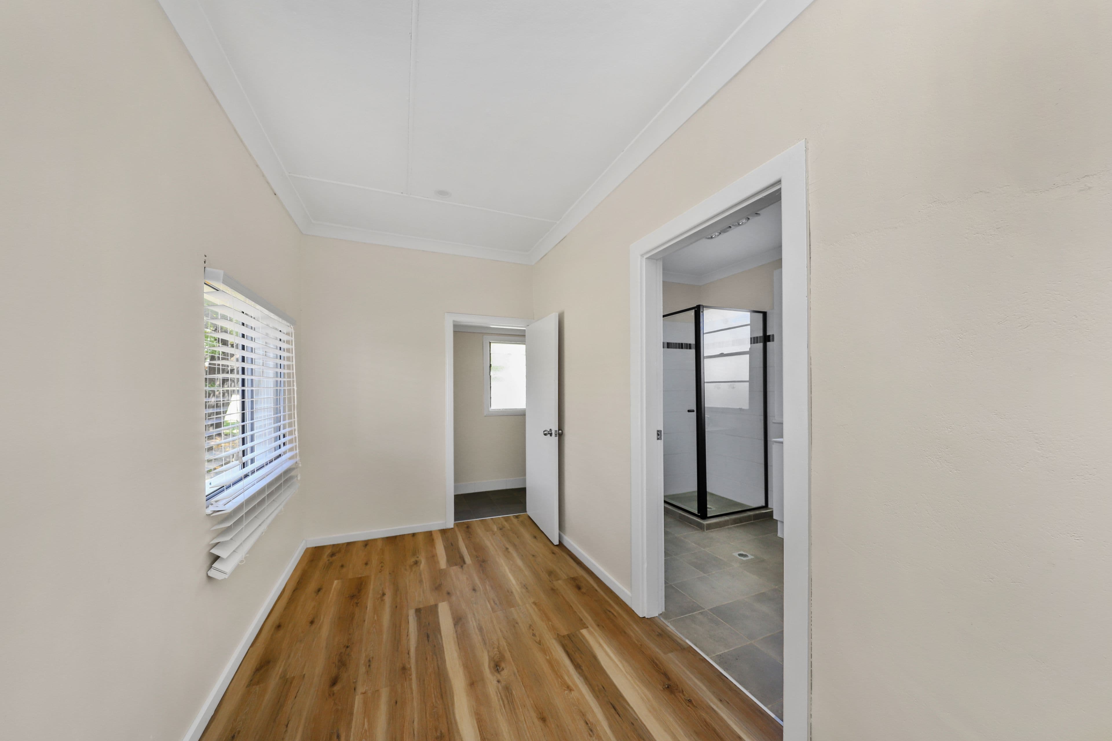 27 Lambie Street, Tumut NSW 2720, Tumut - Thumbnail 5