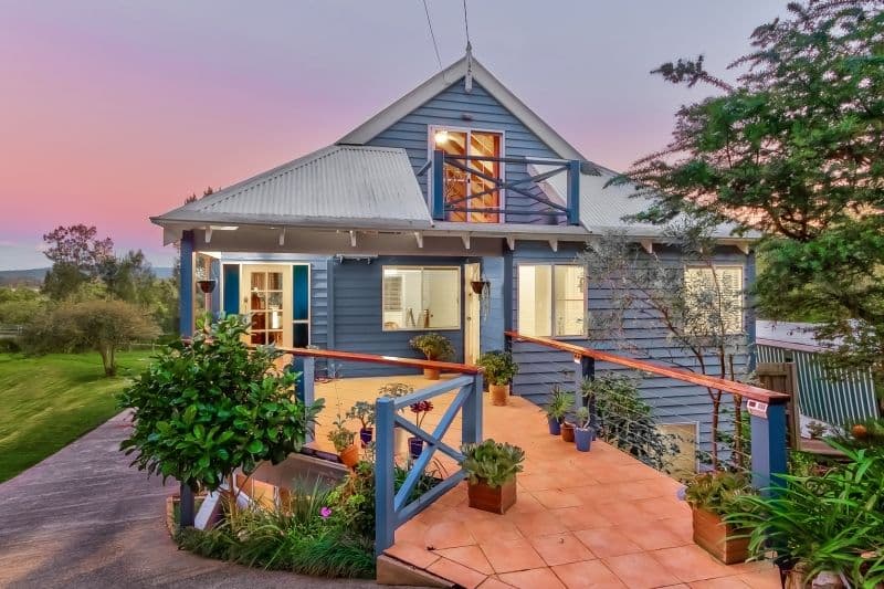 64 Broadwater Drive, Saratoga - Image 1