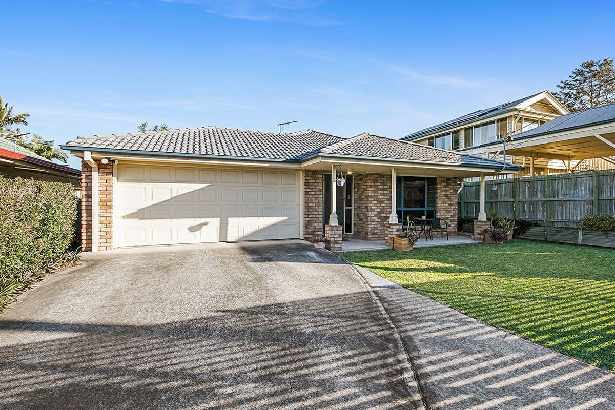 271 Cliveden Avenue, Oxley QLD 4075, Oxley - Image 1