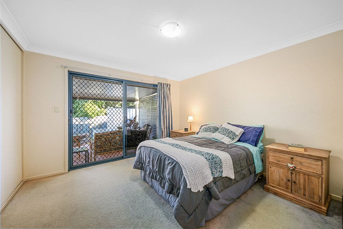 271 Cliveden Avenue, Oxley QLD 4075, Oxley - Thumbnail 7