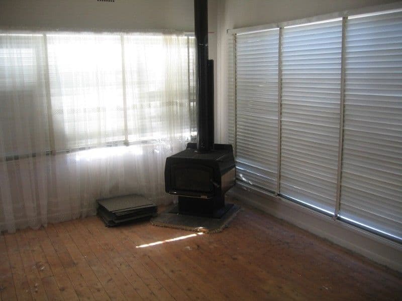 12 Audubon Crescent, GOULBURN NSW 2580, Goulburn - Thumbnail 5