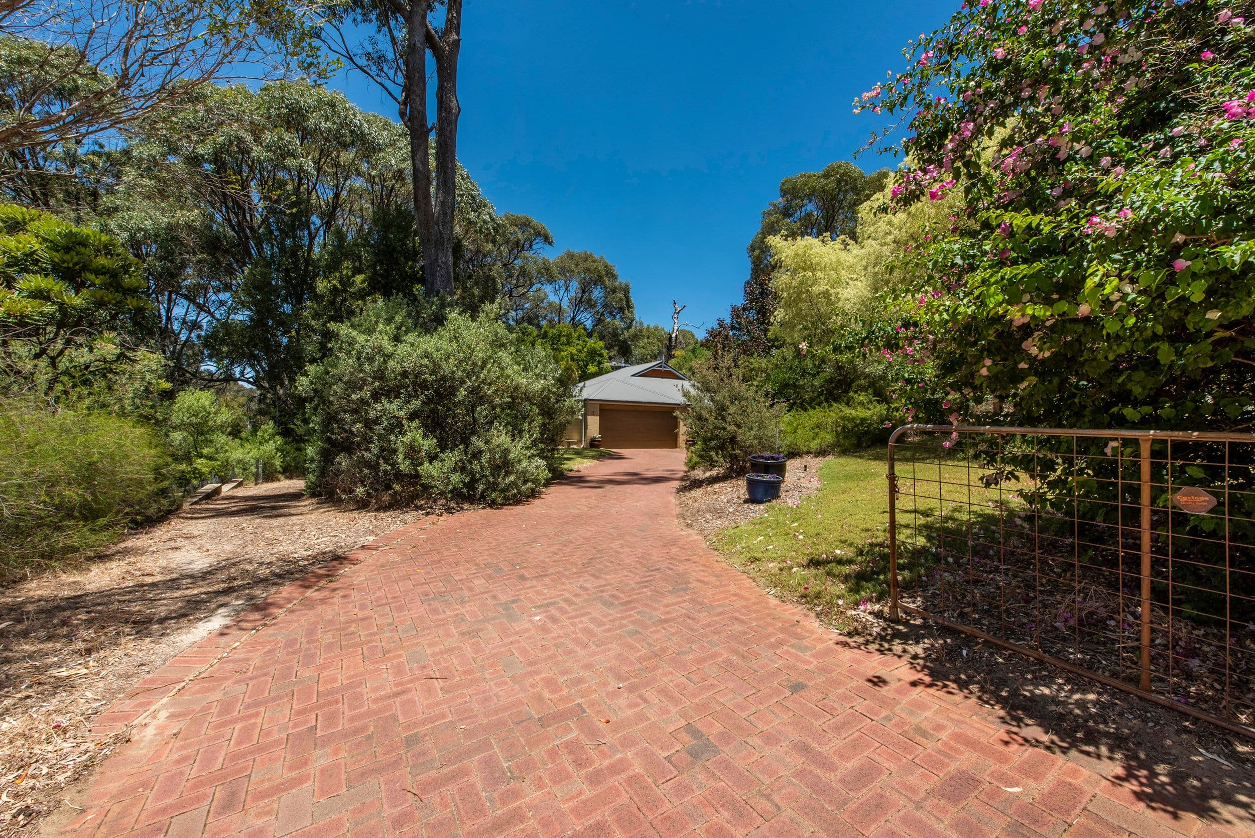 3 Oak Way, Baldivis WA 6171, Baldivis - Thumbnail 3