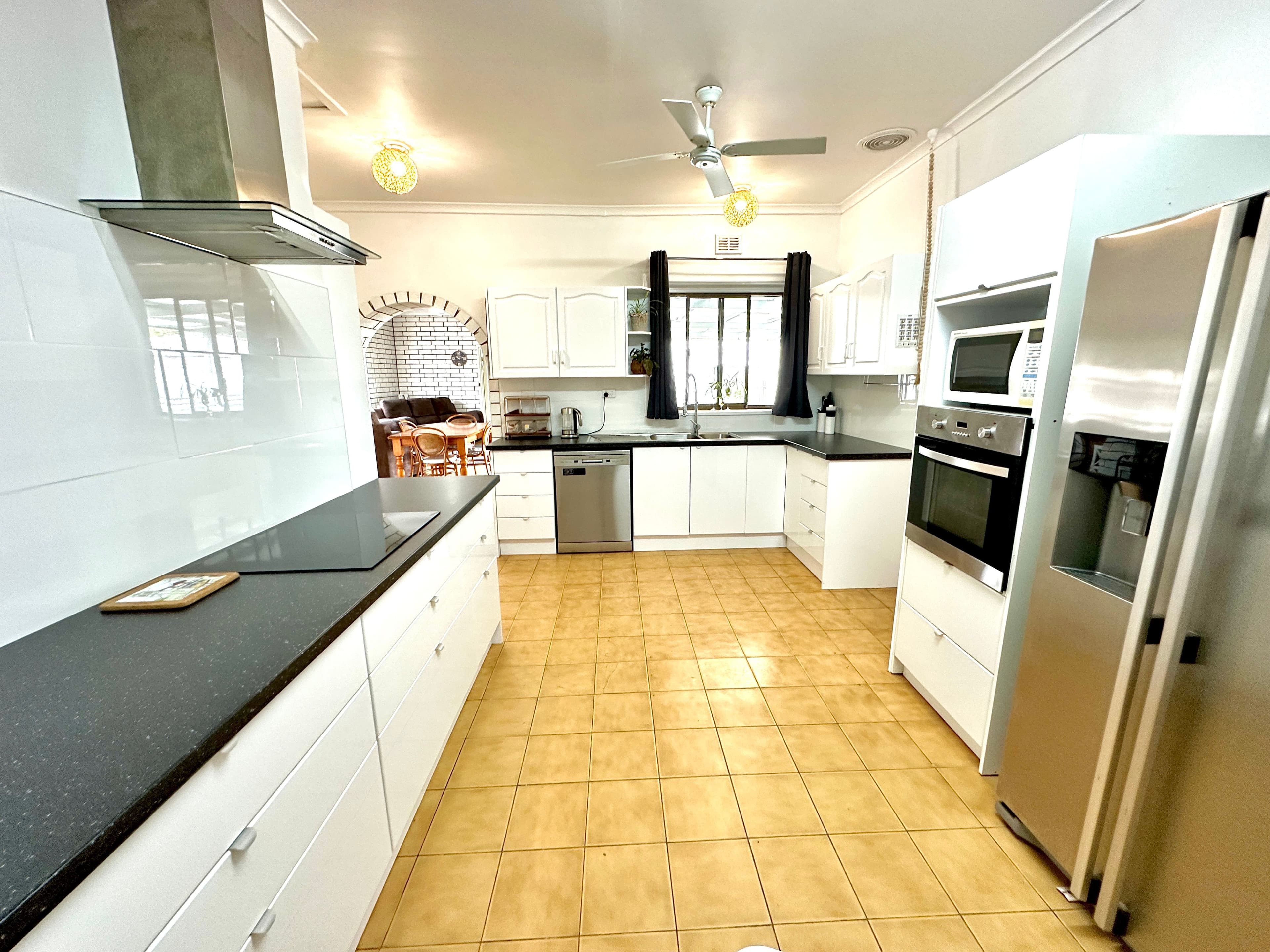 73 Park Terrace, Bordertown SA 5268, Bordertown - Thumbnail 2