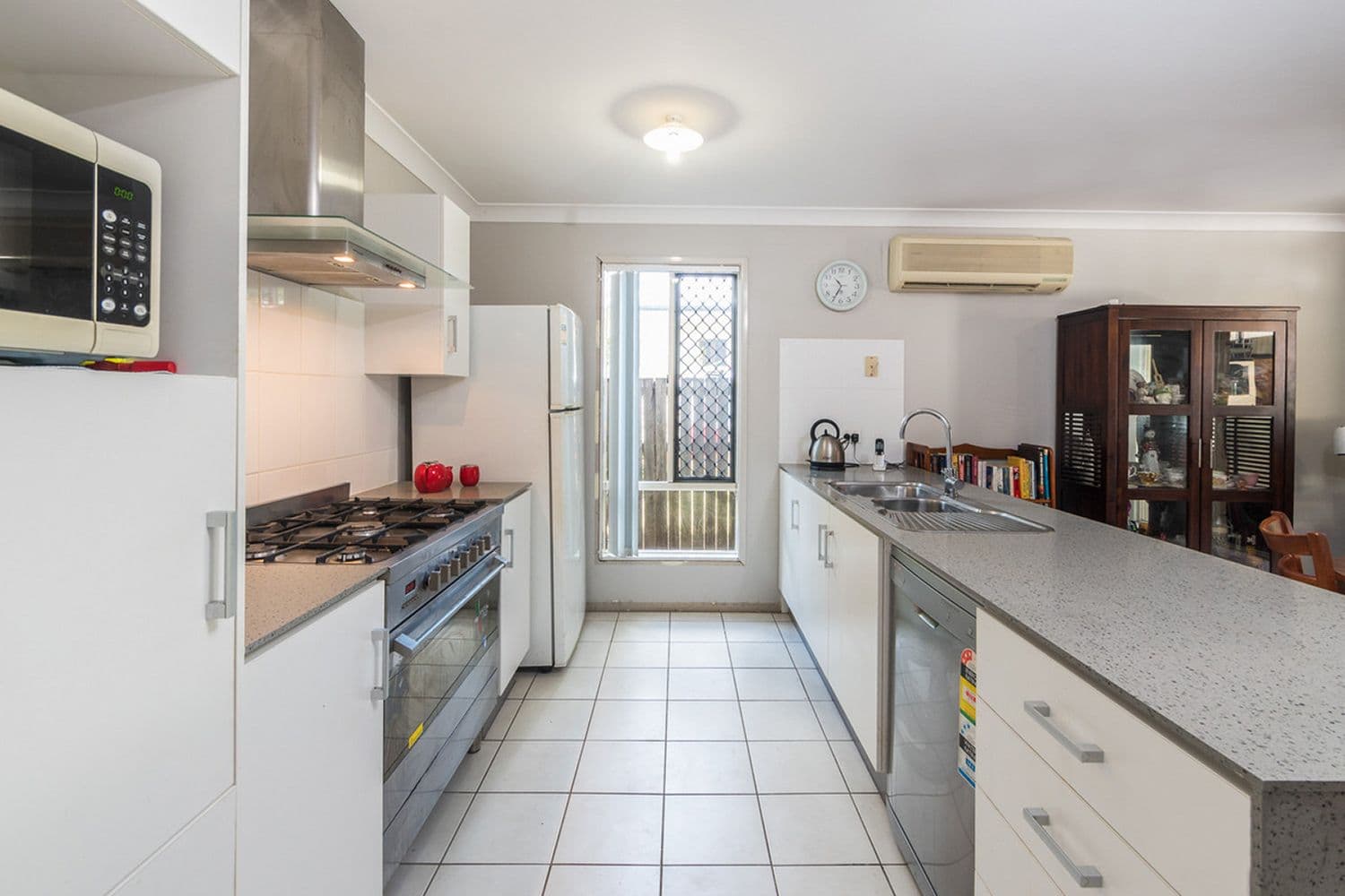 77A LANDSBORO Avenue, Boondall QLD 4034, Boondall - Thumbnail 5