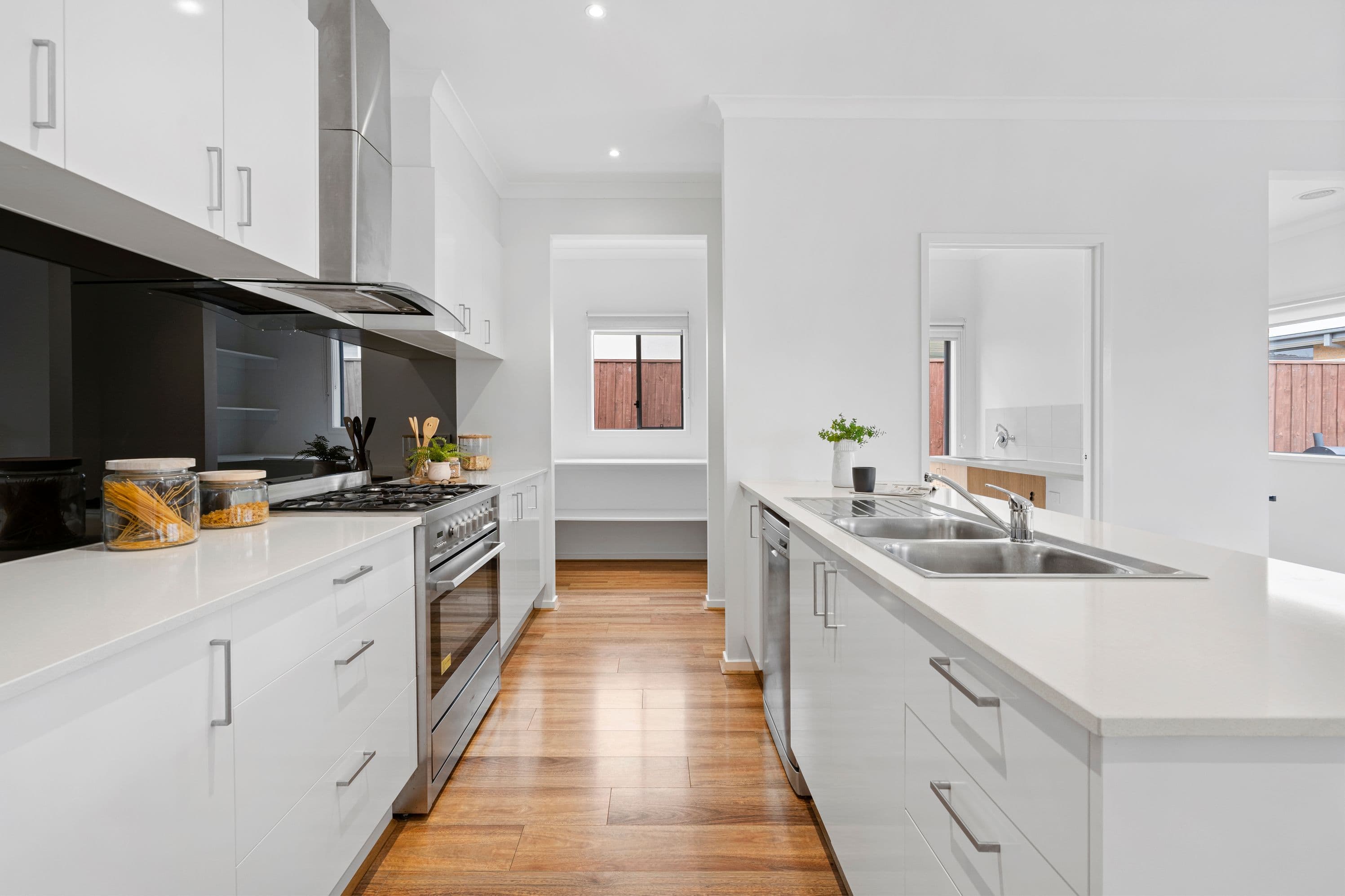 94 Sackville Street, Mernda VIC 3754, Mernda - Thumbnail 2