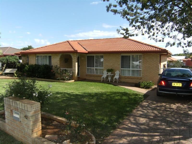 42 Jack William Drive, DUBBO NSW 2830, Dubbo - Image 1