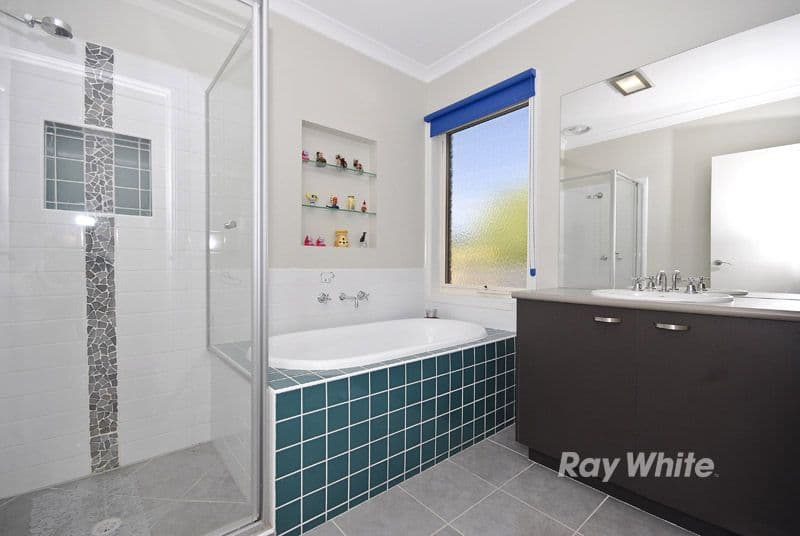 97 Raheen Avenue, WANTIRNA VIC 3152, Wantirna - Thumbnail 8