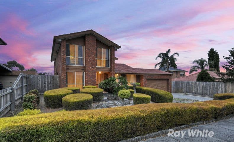 11 Mandala Court, WANTIRNA SOUTH VIC 3152, Wantirna South - Thumbnail 2