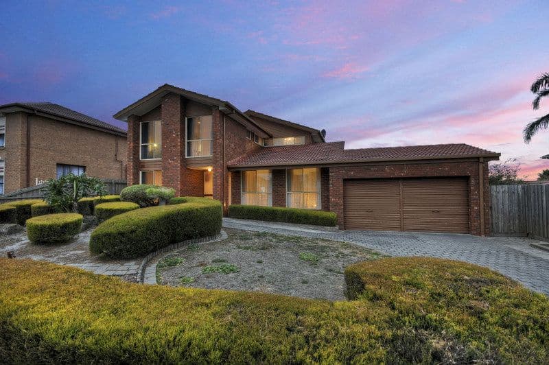 11 Mandala Court, WANTIRNA SOUTH VIC 3152, Wantirna South - Thumbnail 3
