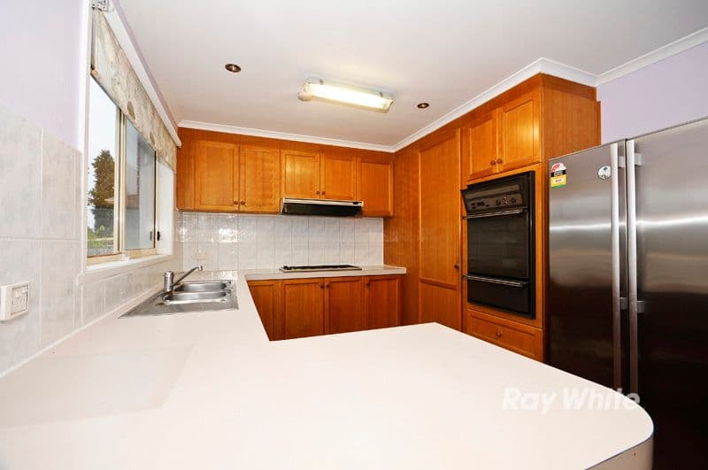11 Mandala Court, WANTIRNA SOUTH VIC 3152, Wantirna South - Thumbnail 7