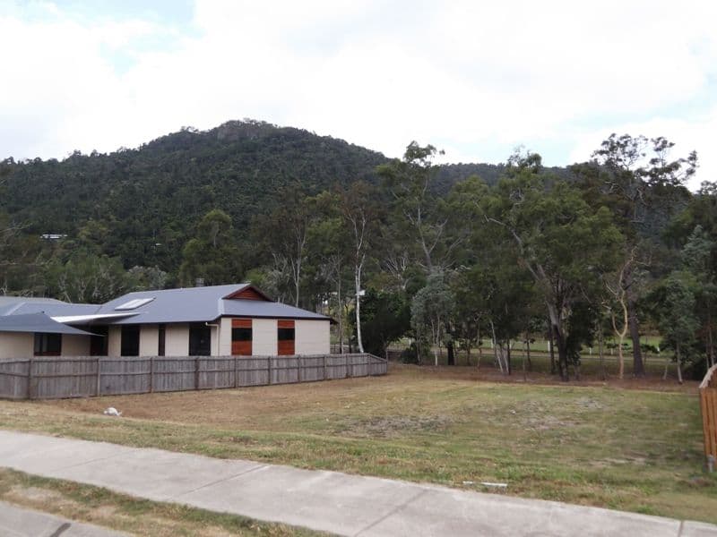 6 Jonquill Court, CANNONVALE QLD 4802, Cannonvale - Image 1