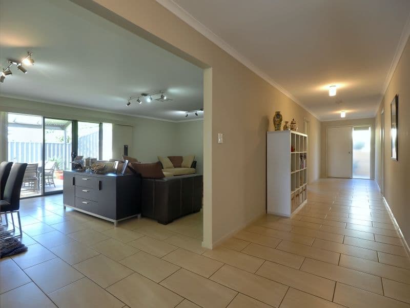 11 Pollard Street, Mount Barker SA 5251, Mount Barker - Thumbnail 3
