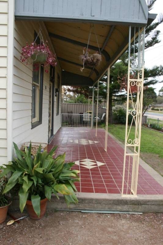 70 Victoria Street, ROCHESTER VIC 3561, Rochester - Thumbnail 2