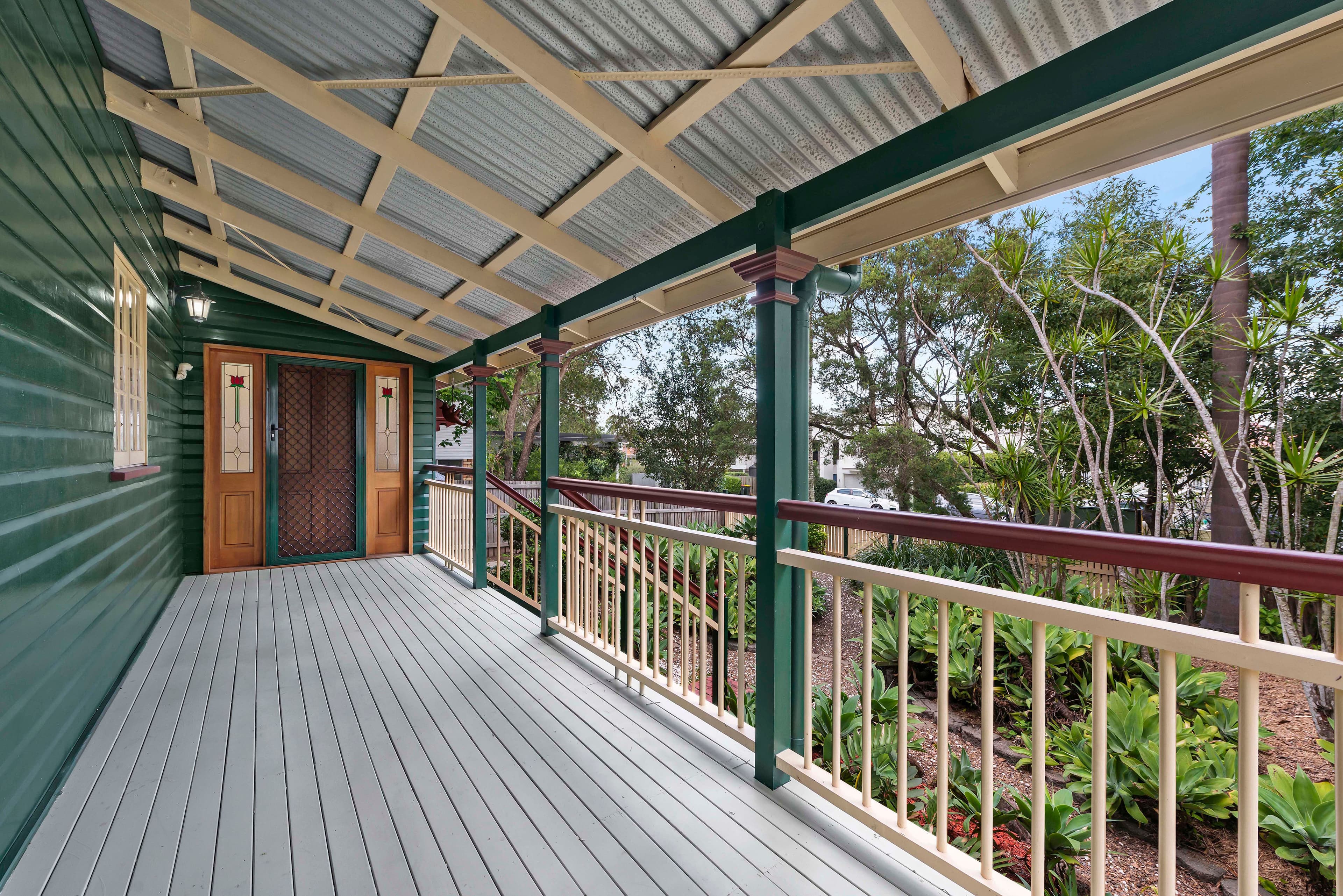 29 Camelot Street, Tennyson QLD 4105, Tennyson - Thumbnail 2