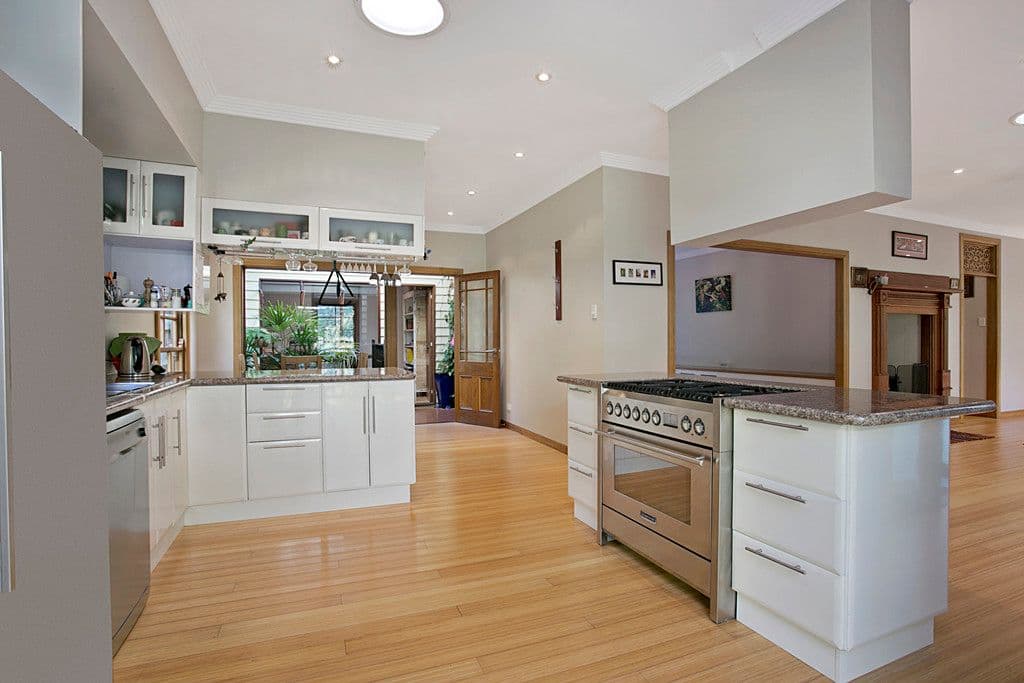 149 Savages Road, Brookfield QLD 4069, Brookfield - Thumbnail 2