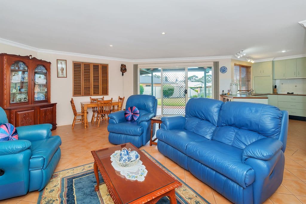 7 Drumcoes Court, Middle Ridge QLD 4350, Middle Ridge - Thumbnail 3