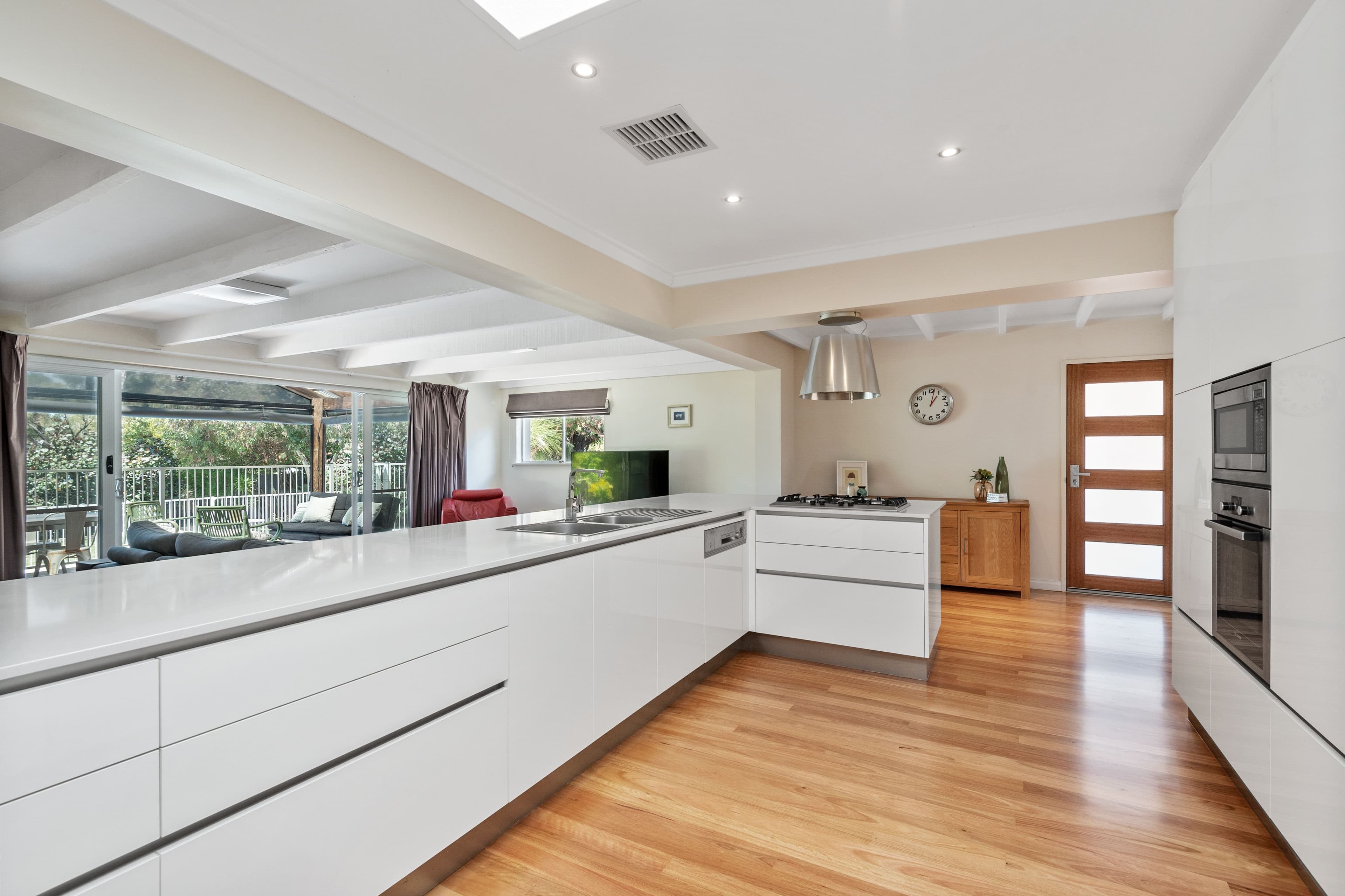 18 Templetonia Avenue, Sorrento WA 6020, Sorrento - Thumbnail 6