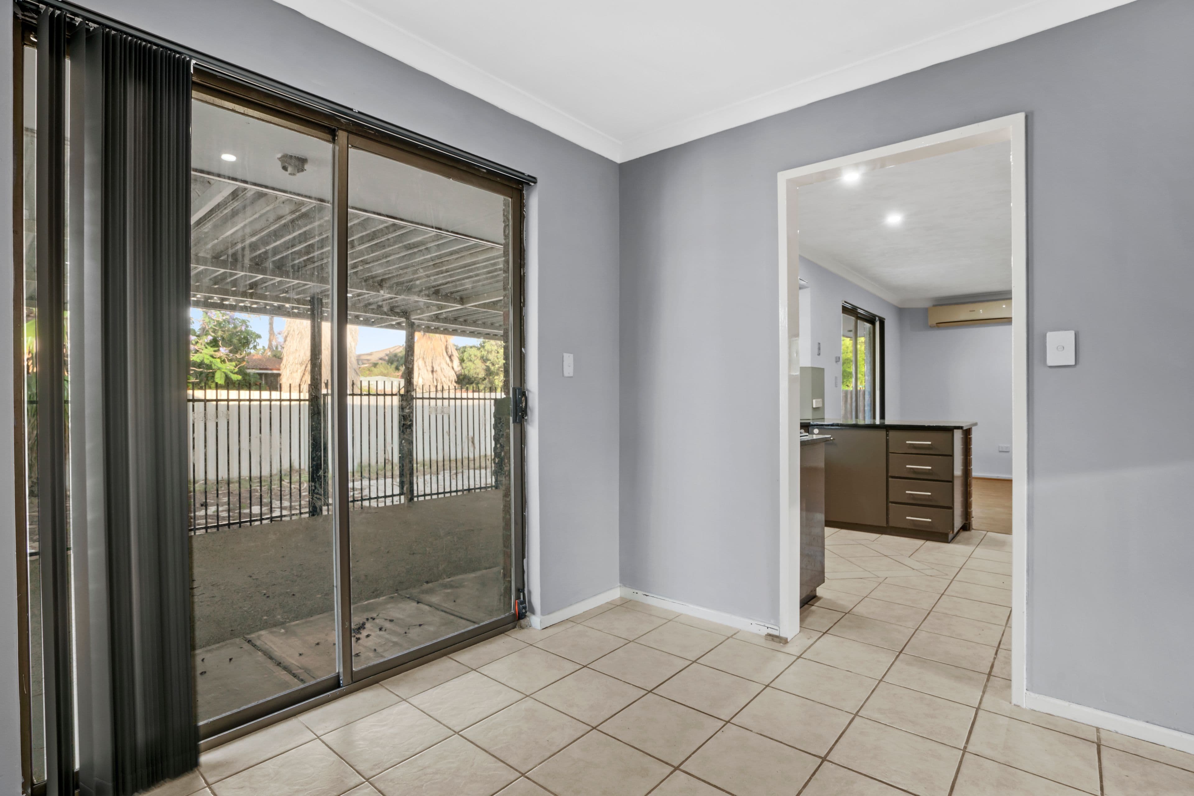 29 Heron Court, Camillo WA 6111, Camillo - Thumbnail 7