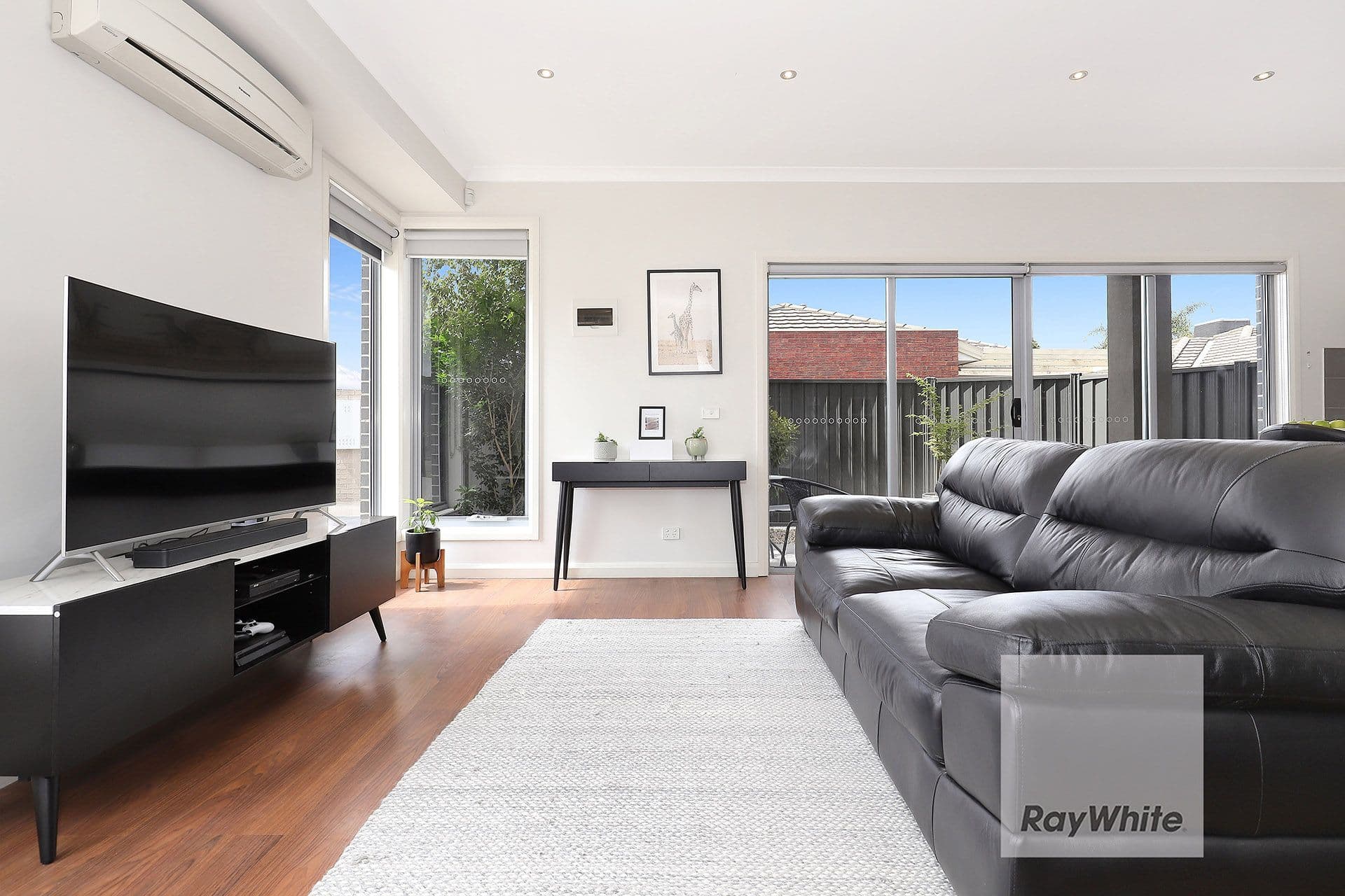 21 Bourchier Street, Glenroy VIC 3046, Glenroy - Thumbnail 3