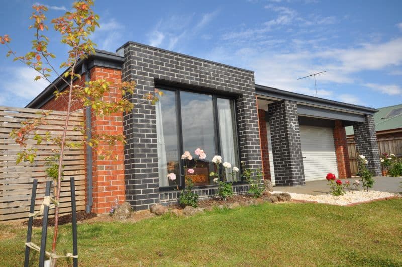 70 Moreillon Boulevard, BANNOCKBURN VIC 3331, Bannockburn - Image 1