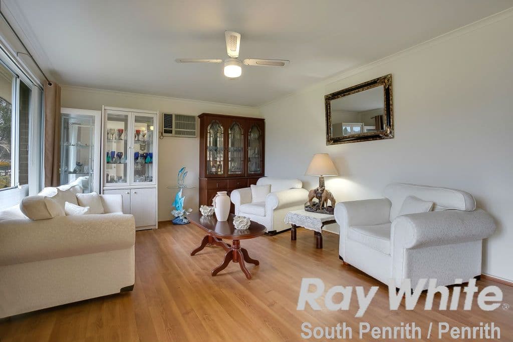 9 Beethoven Place, Cranebrook - Thumbnail 2