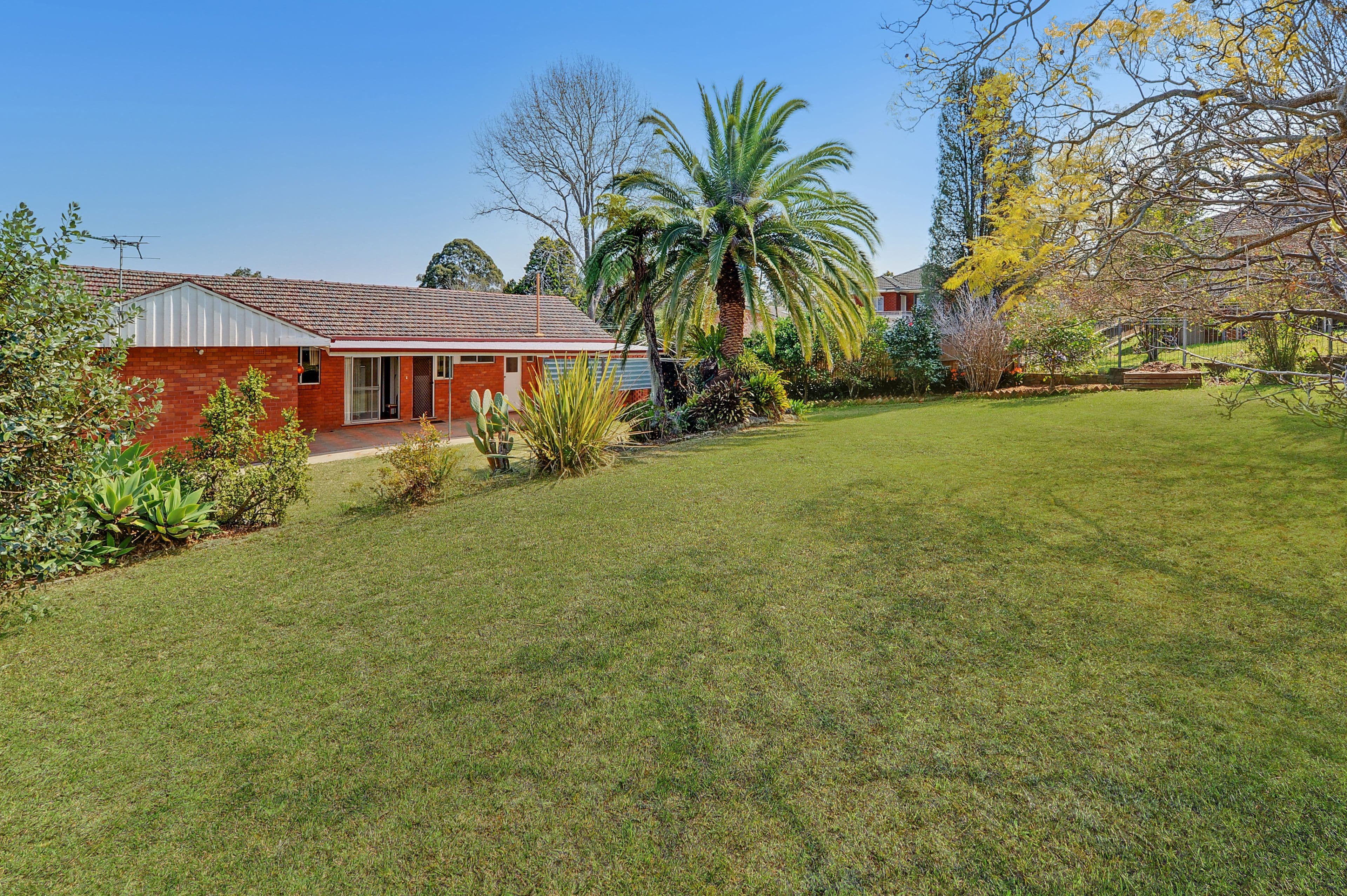 29 Hinemoa Avenue, Normanhurst - Thumbnail 2