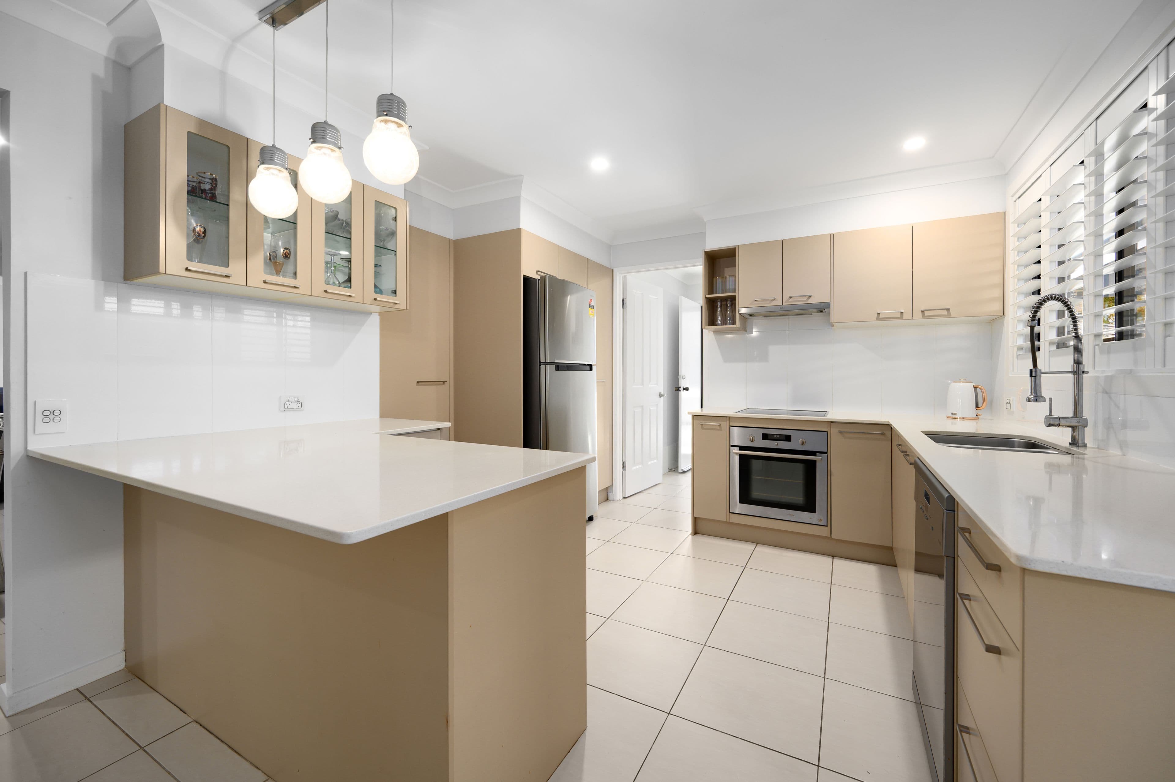 16 Menindee Avenue, Coombabah QLD 4216, Coombabah - Image 1