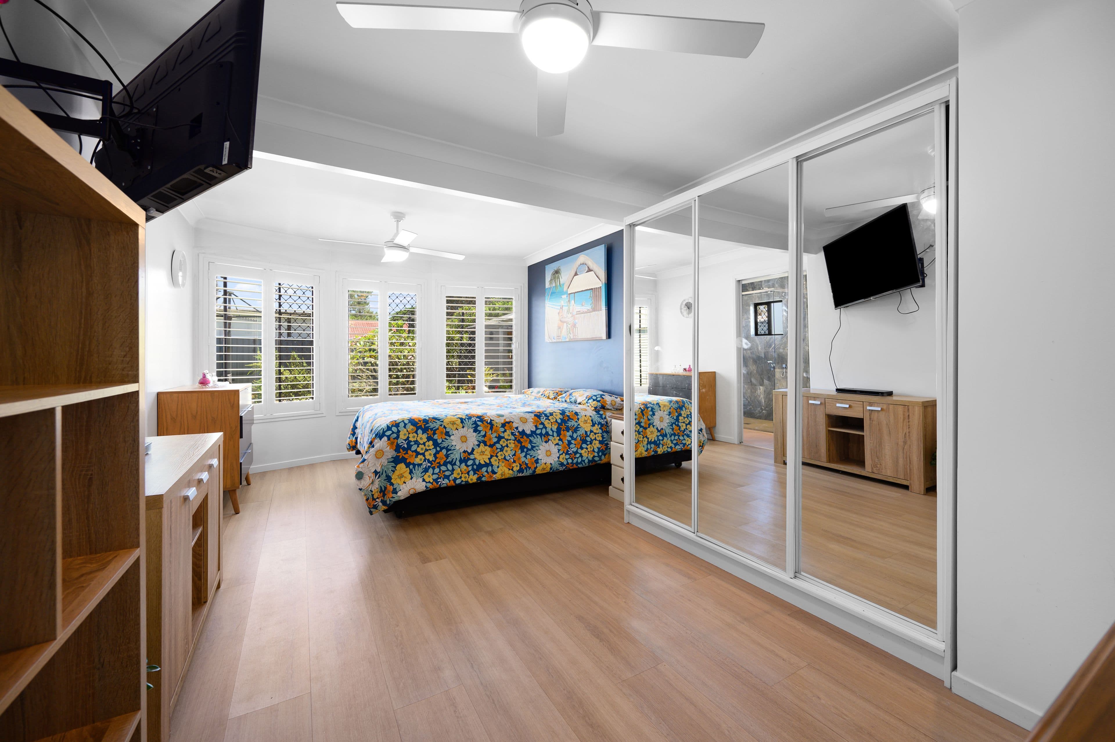 16 Menindee Avenue, Coombabah QLD 4216, Coombabah - Thumbnail 6