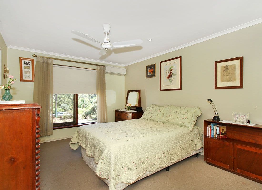 66 Waterloo Crescent, LESMURDIE WA 6076, Lesmurdie - Thumbnail 8