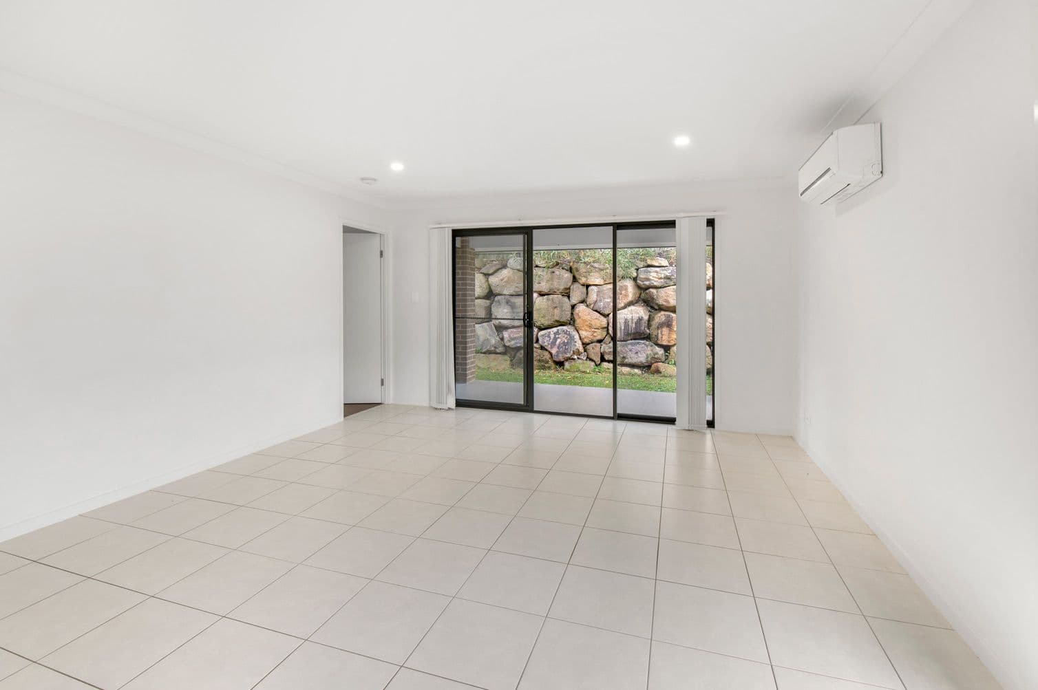 5 Hanlin Way, Pimpama QLD 4209, Pimpama - Thumbnail 8