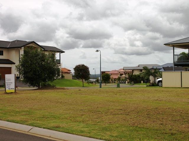 35 Kimbolton Drive, REDLAND BAY QLD 4165, Redland Bay - Thumbnail 2