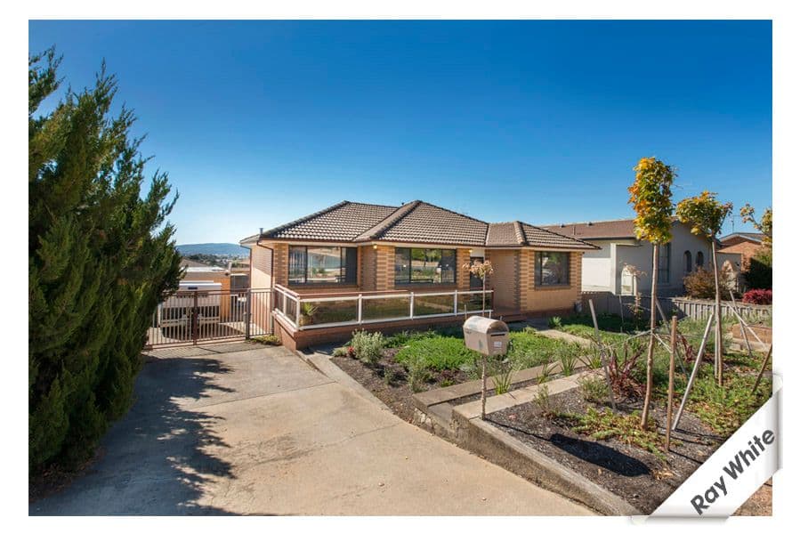 18 Rusten Street, QUEANBEYAN NSW 2620, Queanbeyan - Image 1