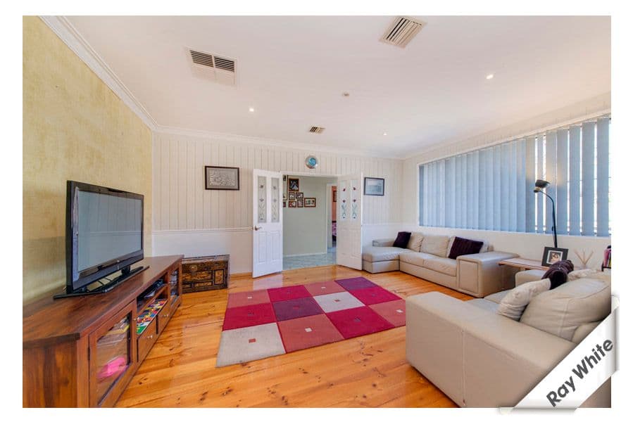 18 Rusten Street, QUEANBEYAN NSW 2620, Queanbeyan - Thumbnail 3